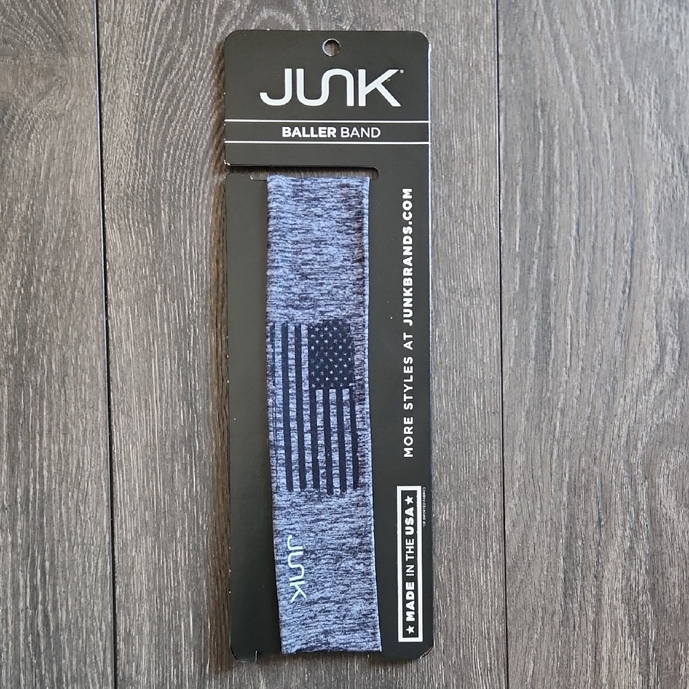 JUNK Baller Band Gray with Black Flag